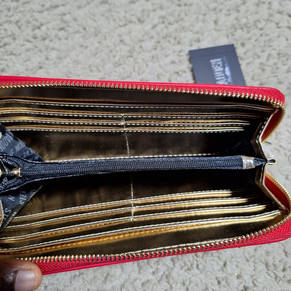 Steve Madden Red Wallet - Picture 2 of 6